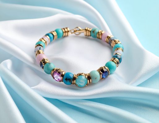 Vòng Charm quà tặng