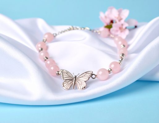Vòng Charm quà tặng