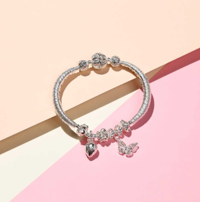 Vòng charm 