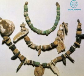 lịch sử hình thành của charm