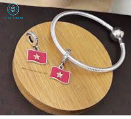 Vòng Charm xinh