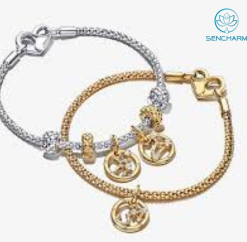 Vòng charm